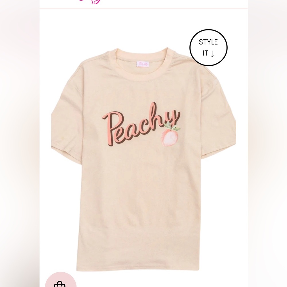Pink Lily brand new oversized Peachy t-shirt size small NWT